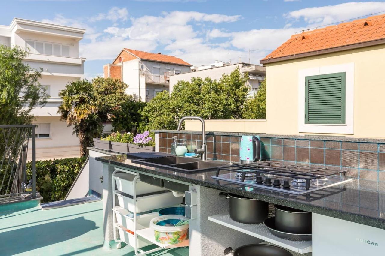 Vila Boutique Triple House With Garden & Roof Terrace Split Exteriér fotografie